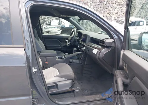 2025 Toyota Tacoma Sr5 4Wd z USA, uszkodzony, nr VIN 3TYLB5JN8ST068498